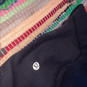 lulu lemon capri yoga pants